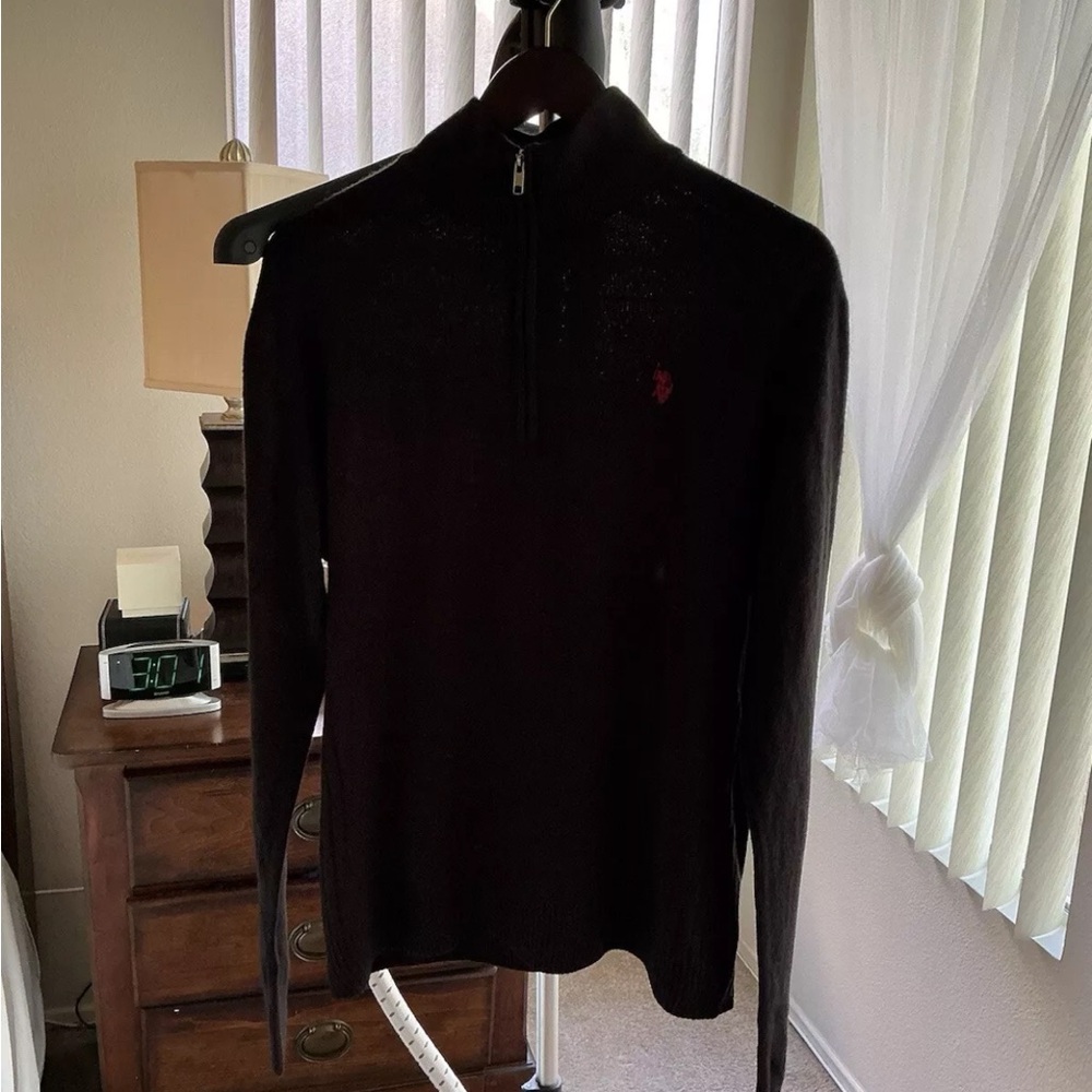 Men's Black Sweater